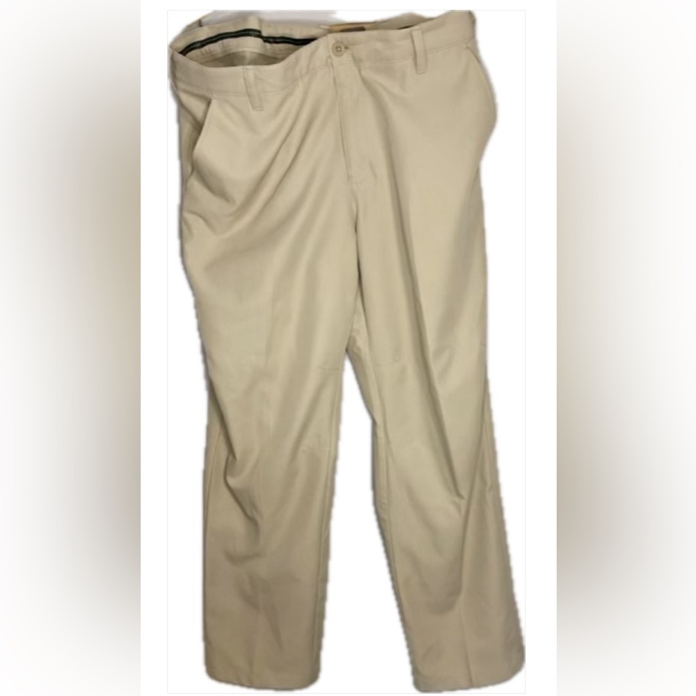 Izod slim fit golf pants. 40x32. Khaki. Comfort waist band.